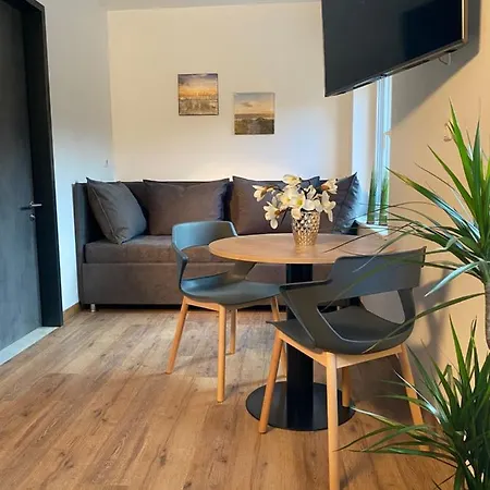 Apartment Creativ Wohnen Apartmenthaus-boardinghouse *